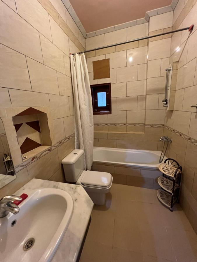 Harmony House Luxor Hotel ภายนอก รูปภาพ
