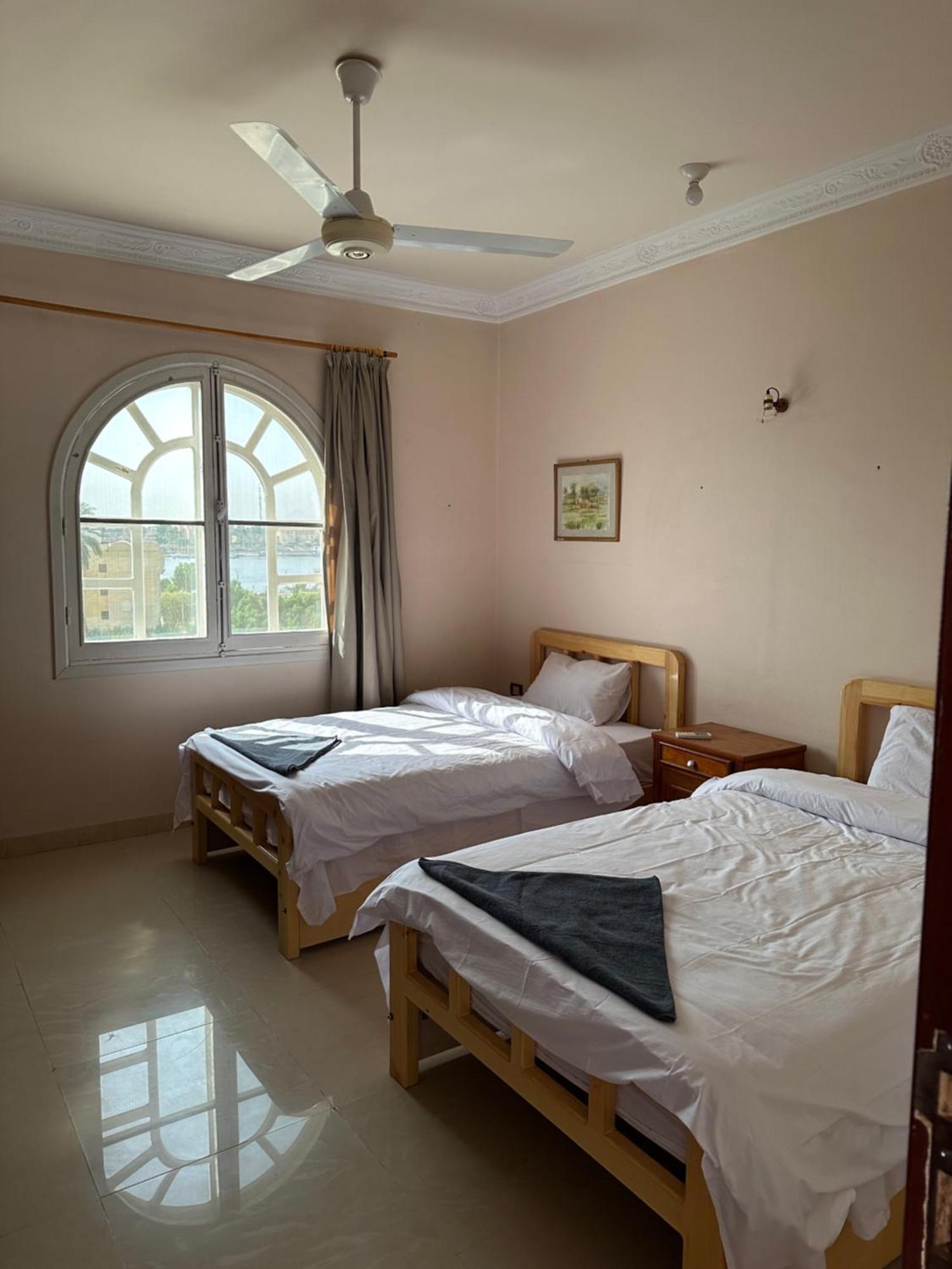 Harmony House Luxor Hotel ภายนอก รูปภาพ